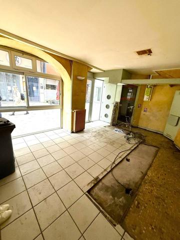Clermont-Ferrand, Locaux de 21 m 2 de 650 € HC