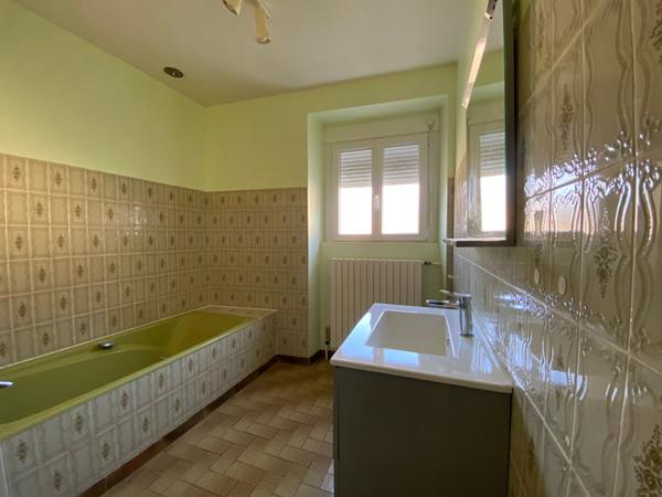 Maison de ville à Nogent Le Rotrou 99 m2