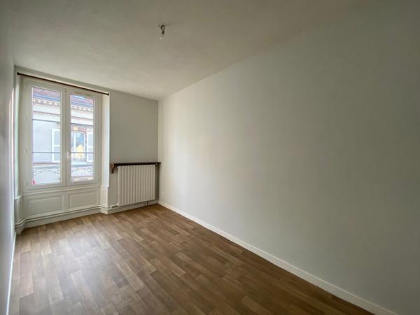 Maison de ville à Nogent Le Rotrou 99 m2