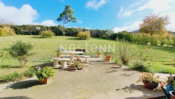 A vendre Villa de plain pied 128m², 5 pièces, 4 chambres avec un garage et jardin