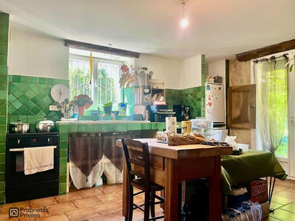 Maison Sisteron 5 pièce(s) 150 m² au style provençal