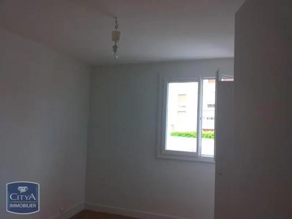 Appartement à louer 3 pièces 68m² Bergerac (24100)
