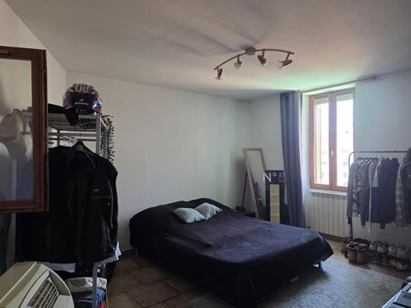 Maison Marseille 5 pièce(s) 181 m2 avec jardin