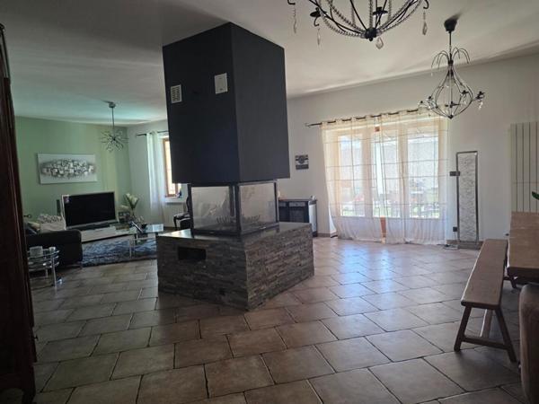 Maison Marseille 5 pièce(s) 181 m2 avec jardin