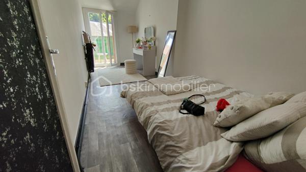 Immeuble mixte de 283 m²