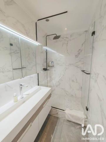 Location appartement 6 pièces 225 m² Paris 7