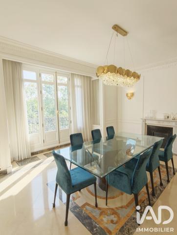 Location appartement 6 pièces 225 m² Paris 7