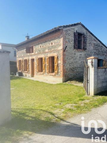 Maison traditionnelle 4 pièces de 115 m² à Fenouillet (31150)