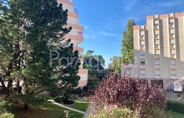 Studio cabine 29 m2 avec balcon 150 m plage de Nauzan