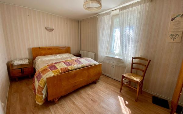 Maison à vendre    6 pièces •  Broye