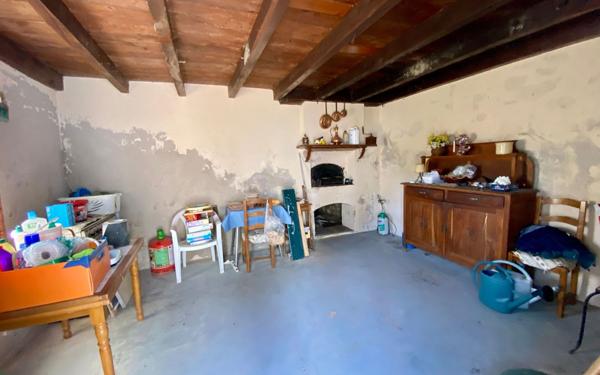 Maison à vendre    6 pièces •  Broye