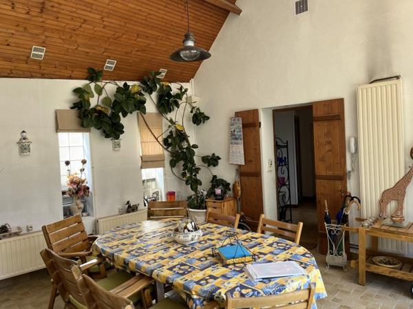 Vente / Maison de village à Romilly-sur-Seine (10100)