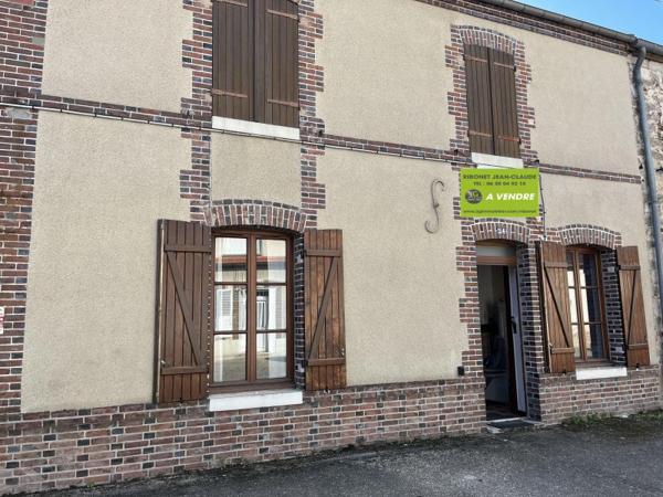 Vente / Maison de village à Romilly-sur-Seine (10100)