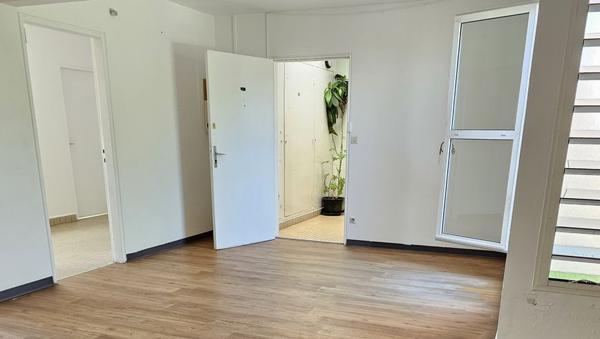 VENTE APPARTEMENT DE TYPE 3 – 6 LES FILAOS – ST PIERRE