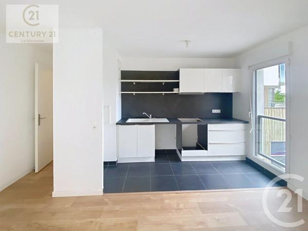 Appartement F4 à vendre  4 pièces - 77,95 m 2   MANTES LA JOLIE  - 78