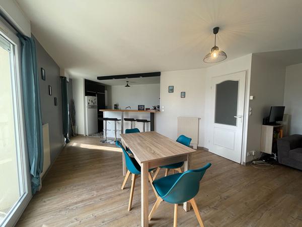 Appartement à Vannes proche du port T3 60 m² avec balcon et garage fermé