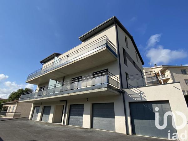 Appartement 3 pièces de 118 m² à Sorbiers (42290)