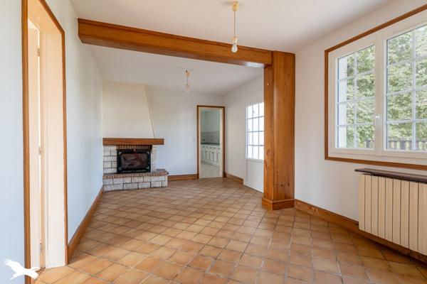 Maison à vendre 182 069 € Matha 6 p 128 m² DPE D