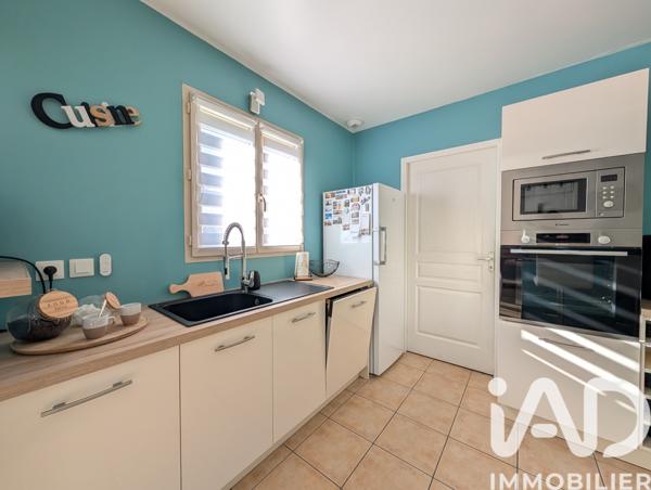 Maison à vendre 4 pièces 94 m² Saint-Hilaire-les-Places