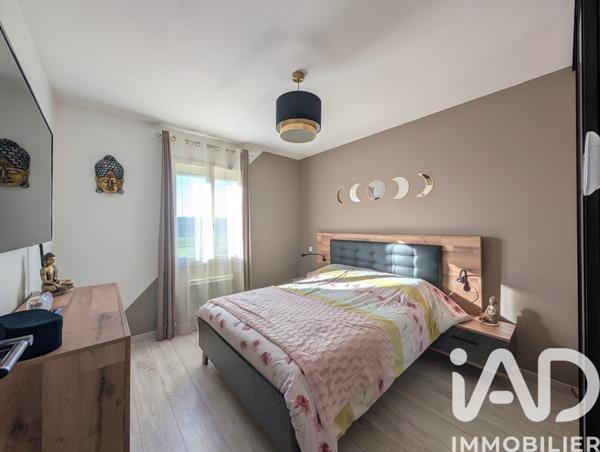 Maison à vendre 4 pièces 94 m² Saint-Hilaire-les-Places