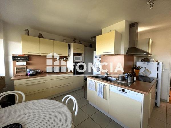 À vendre Appartement 5 pièces 112.94 m² - Chartres 28000