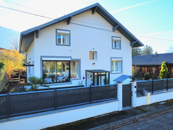 Villa 6 pièces quartier résidentiel proche de L'Arve- Cluses (74300)
