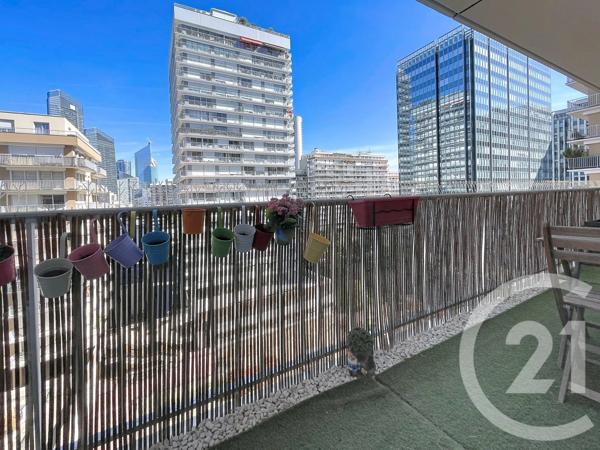 Appartement F3 à vendre  3 pièces - 69,03 m 2   PUTEAUX  - 92