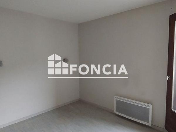 Location Appartement 3 pièces 74.69 m² - 99 SQUARE DE LA LIBERTE Moutiers 73600