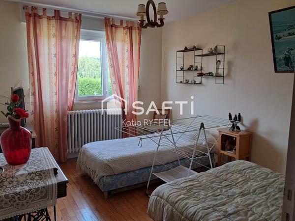 Terrain de 3712 m², tranquillité, volume,