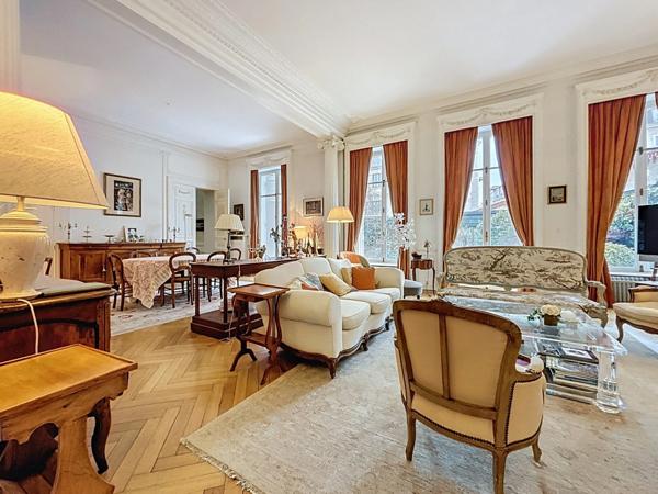 Appartement à vendre 7 pièces REIMS (51)