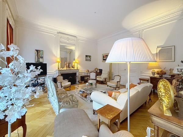 Appartement à vendre 7 pièces REIMS (51)