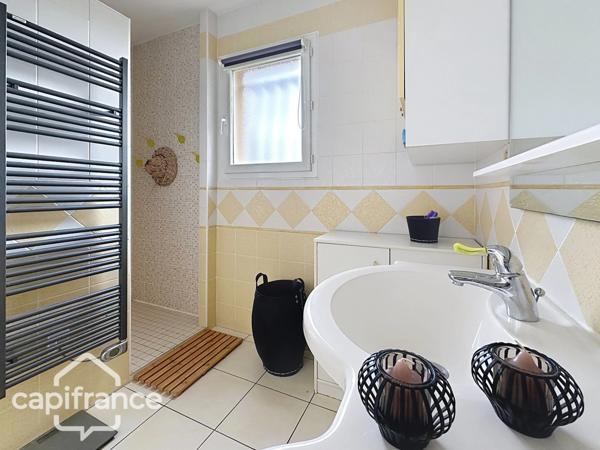 Maison à vendre 5 pièces SAINTE VERGE (79)