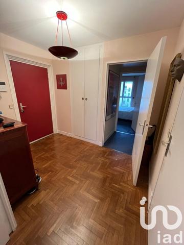 Appartement 3 pièces de 66 m² à Saint-Mandé (94160)