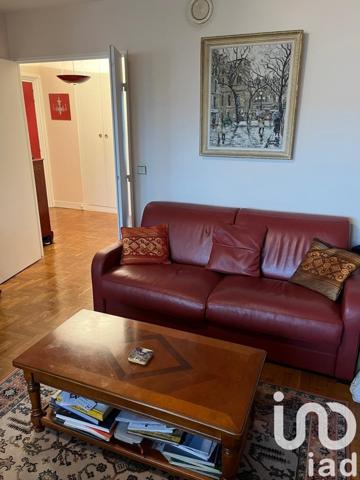 Appartement 3 pièces de 66 m² à Saint-Mandé (94160)