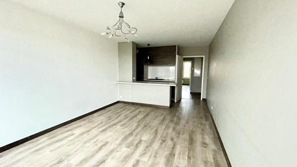 NANCY, T2 neuf + terrasse + parking couvert disponible