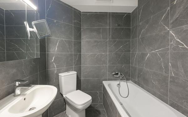 Immeuble à vendre    11 pièces •  Vandoeuvre-lès-Nancy