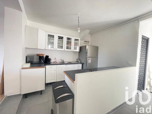 Appartement 5 pièces de 89 m² à Coubron (93470)