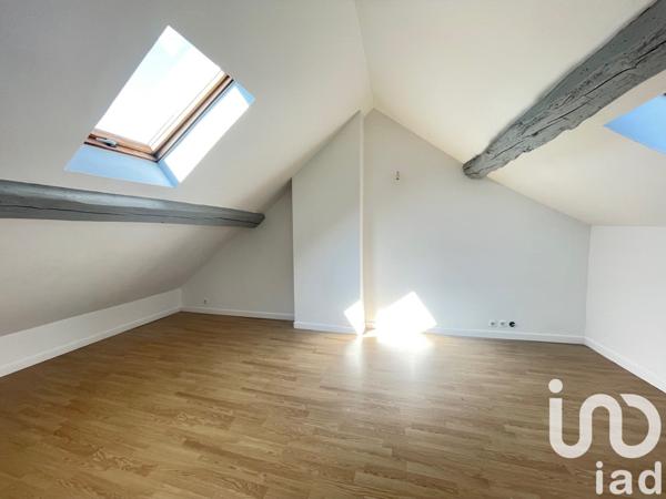 Appartement 5 pièces de 89 m² à Coubron (93470)