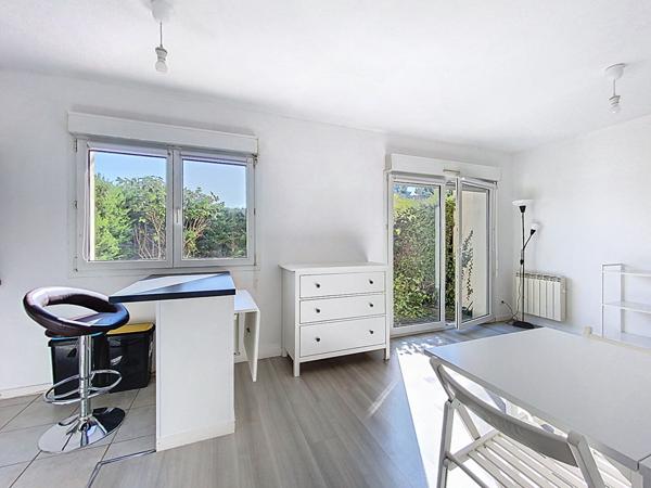 VENDU !! NANTES SUD SECTEUR JOLIVERIE STUDIO 24M2 AVEC  JARDIN PRIVATIF ET STATIONNEMENT