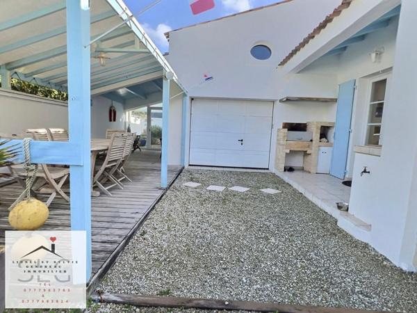 Dept 17 - Île d'Oléron - Saint Georges d'Oléron - Les Sables Vigniers - Maison de Charme 7 pièce(s) 165 m2 - 5 Chambres - Terrain de 677 M2