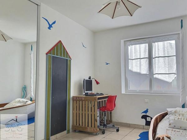 Dept 17 - Île d'Oléron - Saint Georges d'Oléron - Les Sables Vigniers - Maison de Charme 7 pièce(s) 165 m2 - 5 Chambres - Terrain de 677 M2