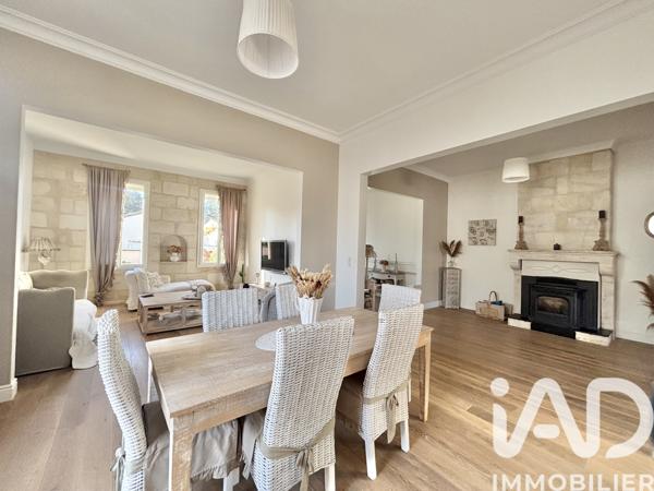 Maison à vendre 6 pièces 212 m² Saint-Médard-en-Jalles