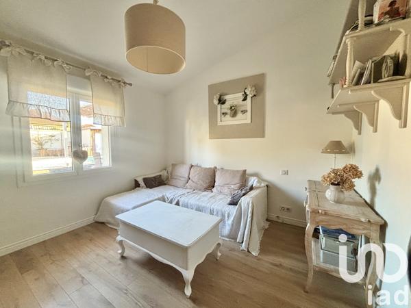 Maison à vendre 6 pièces 212 m² Saint-Médard-en-Jalles