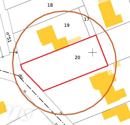 Terrain constructible de 994 m²