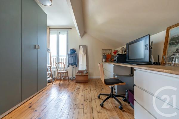 Maison à vendre  5 pièces - 122,59 m 2   VILLIERS SUR MARNE  - 94