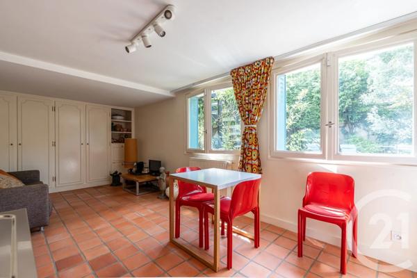 Maison à vendre  5 pièces - 122,59 m 2   VILLIERS SUR MARNE  - 94