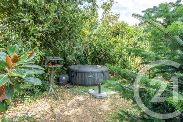 Maison à vendre  5 pièces - 122,59 m 2   VILLIERS SUR MARNE  - 94