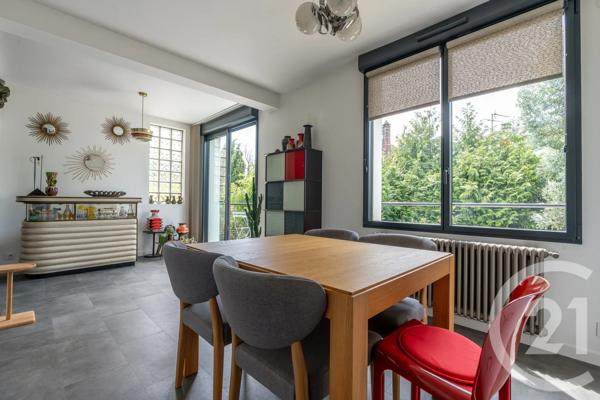 Maison à vendre  5 pièces - 122,59 m 2   VILLIERS SUR MARNE  - 94