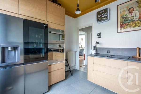 Maison à vendre  5 pièces - 122,59 m 2   VILLIERS SUR MARNE  - 94