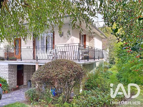 Maison à vendre 5 pièces 146 m² Saint-Rémy-lès-Chevreuse